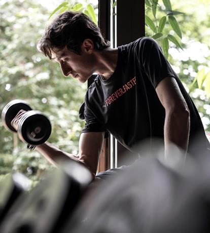 Palestra dello Sport Hotel Panorama a Fai della Paganella, spazi dedicati al fitness e al benessere attivo.