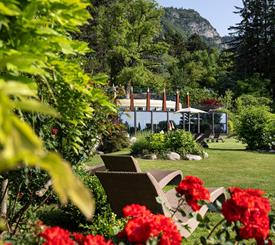 -giardino con vista su serra relax