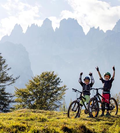 bike-family-big-hero-molveno-zone-estate-dp-ph-filippo-frizzera-9-copia