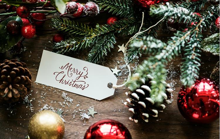 curated-lifestyle-j0yrvdfawuy-unsplash